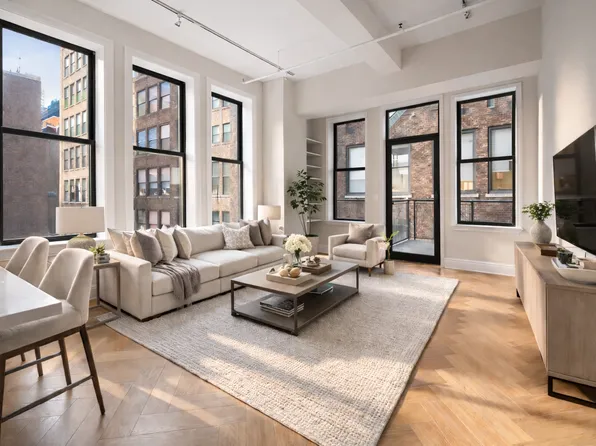 43-45 East 30th Street image 1 of 7