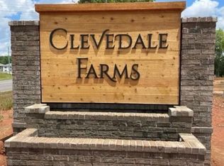 1422 N Cardiff Trl, Spartanburg, SC 29301