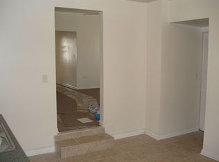518 W 81st, Chicago, IL 60620