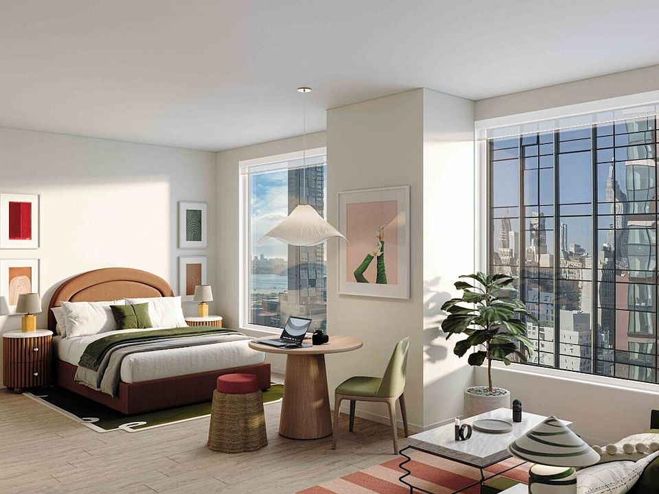 1st image of 550 10th Ave #1707