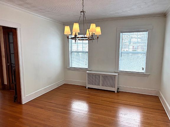 5th image of 234 Brook Rd #1
