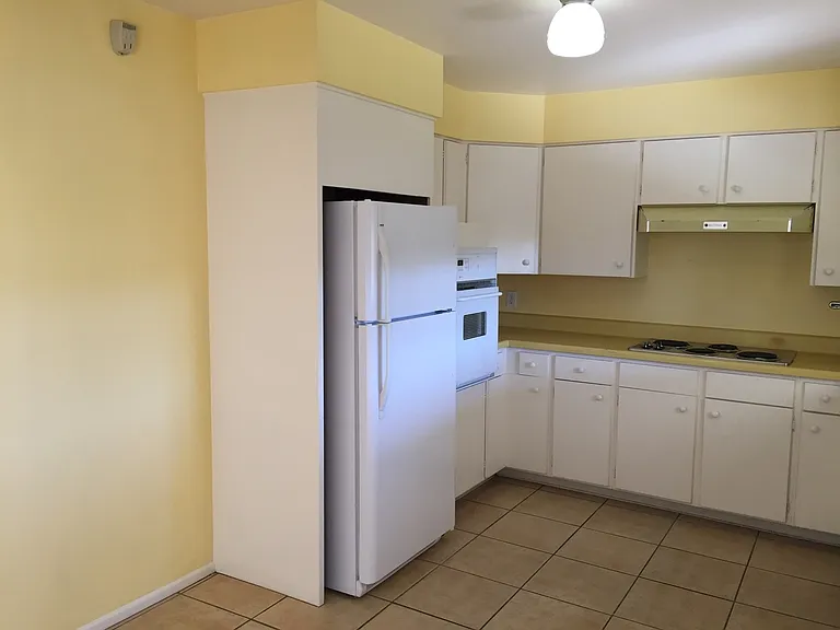 2219 N 73rd Pl — Photo 14