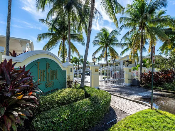 2660 NE 8th Avenue #204, Wilton Manors, FL 33334