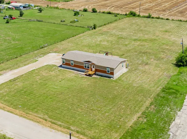 8938 Private Road 3842, Quinlan, TX 75474