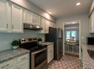 5949 Carmel Ln, Raleigh, NC 27609