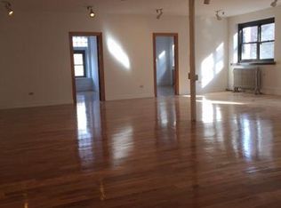 3203 N Clark St #300, Chicago, IL 60657