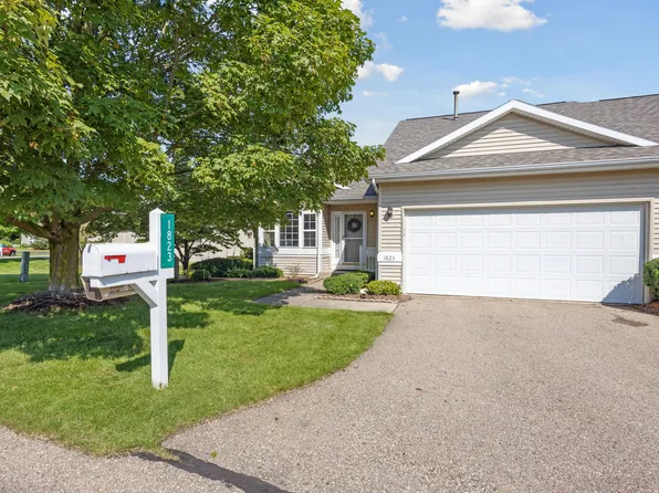 1823 Quail Cove Dr, Kalamazoo, MI 49009