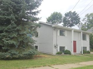 201 Ferguson St, Lansing, MI 48912