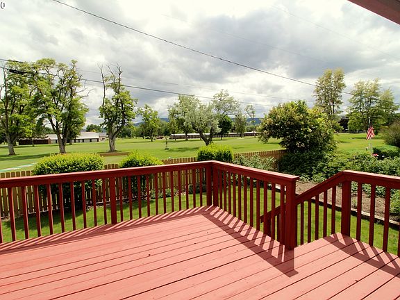 deck overlooking golf course