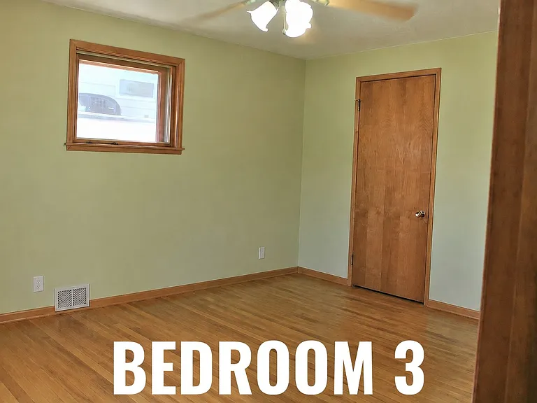 6532 N Drumheller St #3 — Photo 2