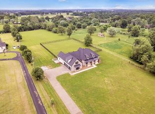 964 S Klenc Rd, Springdale, AR 72762