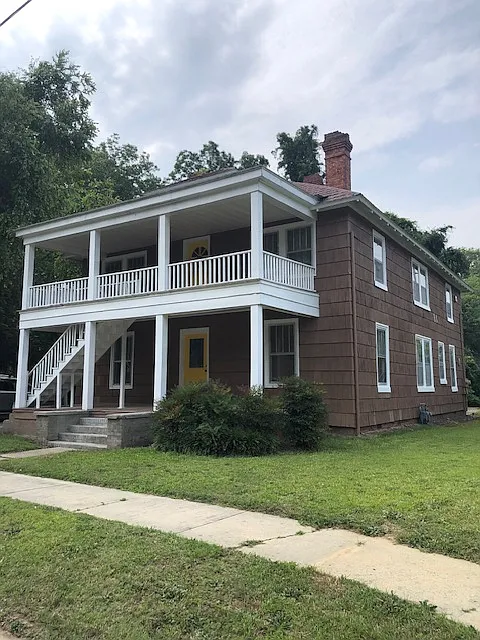 2 bed, 1200 sqft, $800 — Photo 2