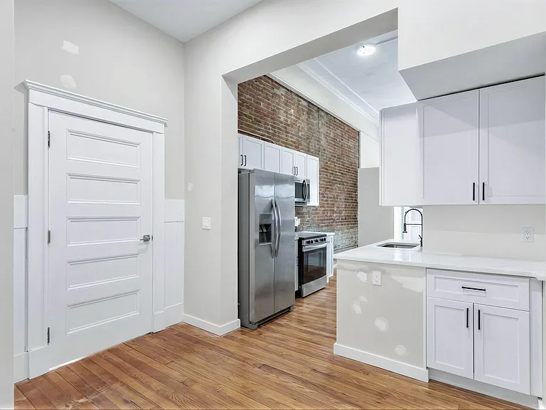 72 Kendrick Ave #101 — Photo 10