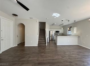 7322 Bristol Cir, Naples, FL 34120
