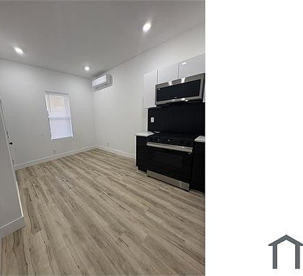 5th image of 1312 Kerbaugh St #1