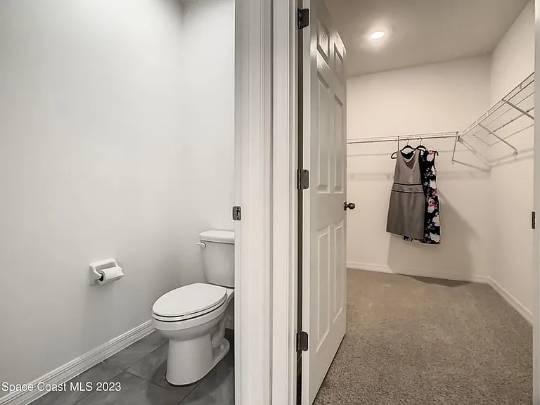 2243 Capital Dr SE — Photo 3