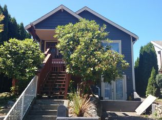 7333 32nd Ave SW, Seattle, WA 98126