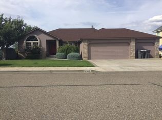 6308 W 20th Ave, Kennewick, WA 99338