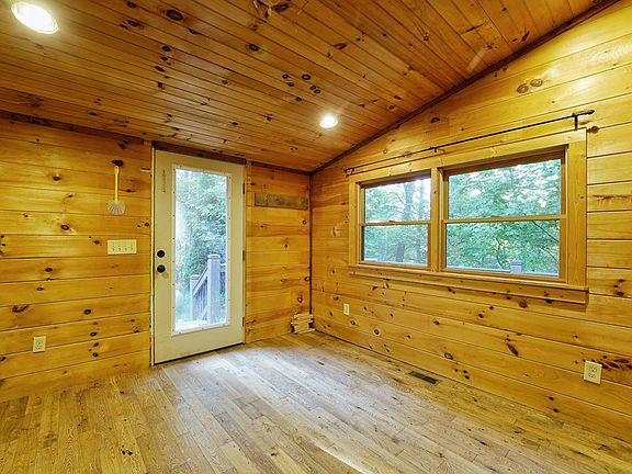 5th image of 192 Bushy Head Rd