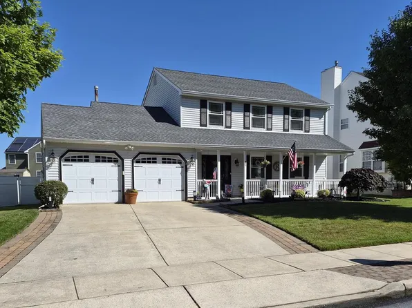 26 Mulberry St, Sicklerville, NJ 08081