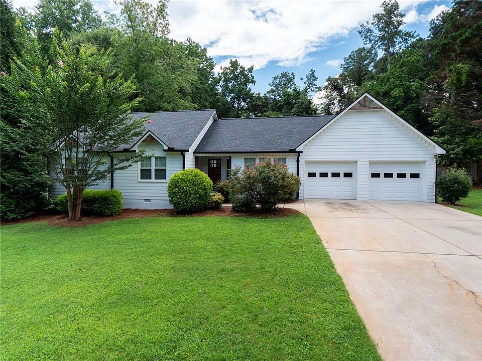 1st image of 1020 Atherton Ln