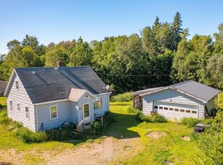 24 N Pioneer Rd, Ely, MN 55731