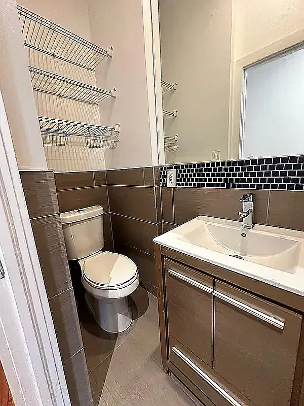 314 Carroll Street — Photo 4