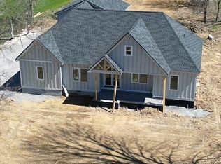 6748 Woodbury Hwy, Manchester, TN 37355