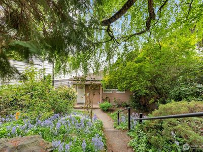 1921 7th Avenue W, Seattle, WA, 98119