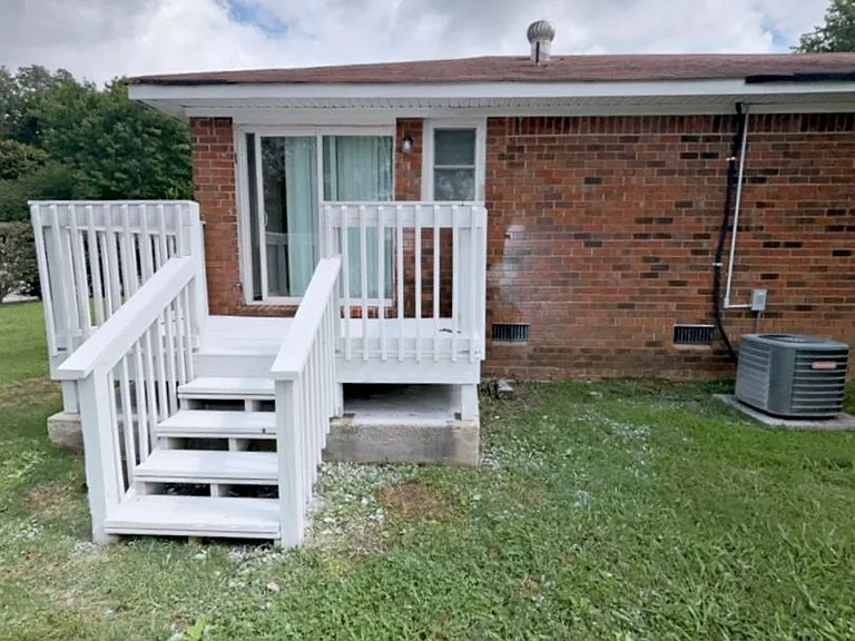 500 Skyline Dr Unit 16 — Photo 31