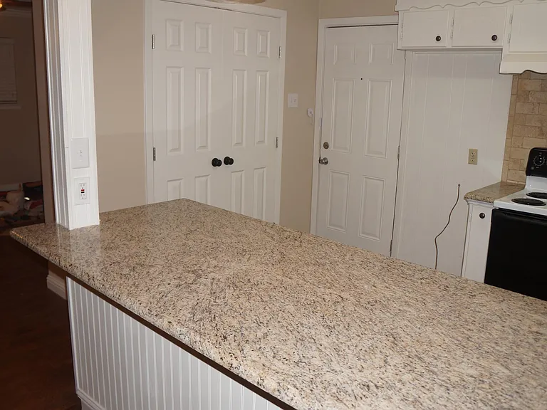 5428 Topper Dr — Photo 7
