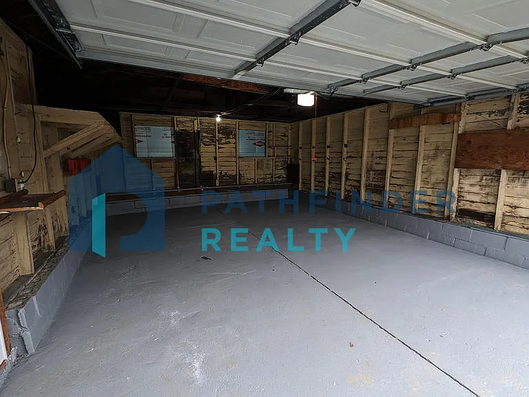 312 Ashwood Ave — Photo 11