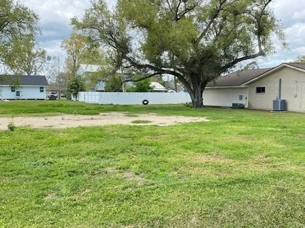 306 Saint Anthony St, Luling, LA 70070