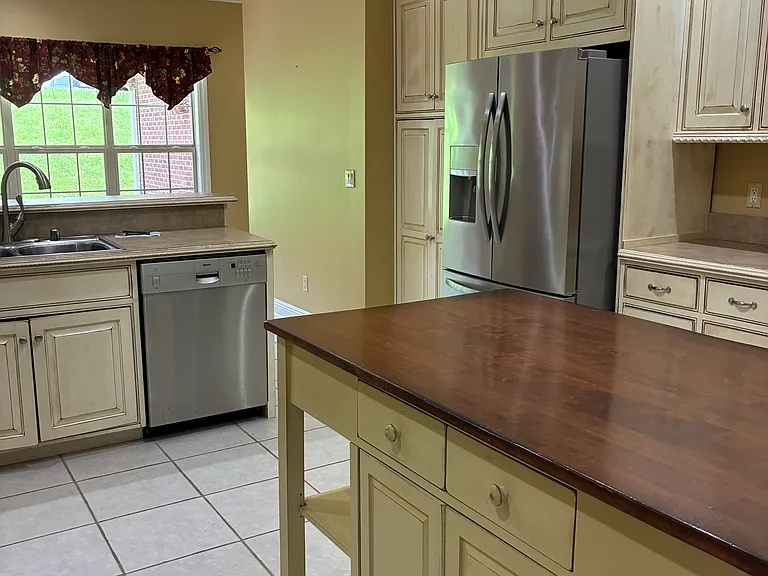 156 Anna Ln — Photo 11