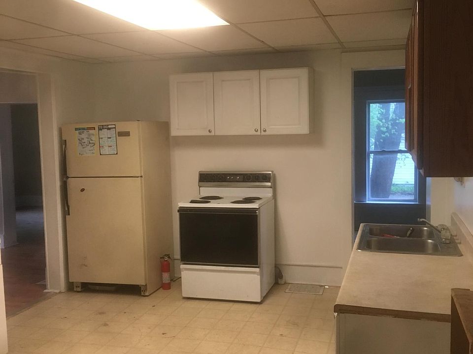 59 E Burdick St Oxford MI Zillow