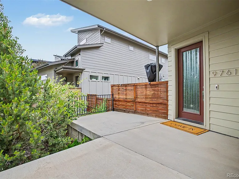 9761 Taylor River Cir #R — Photo 2