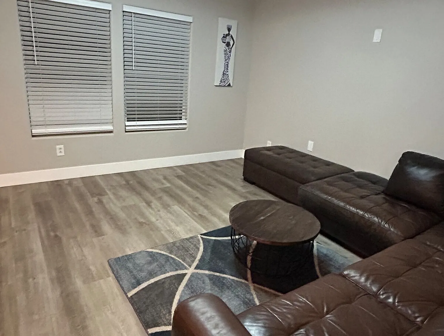 4 bed, 2.5 bath, $4,119 — Photo 2