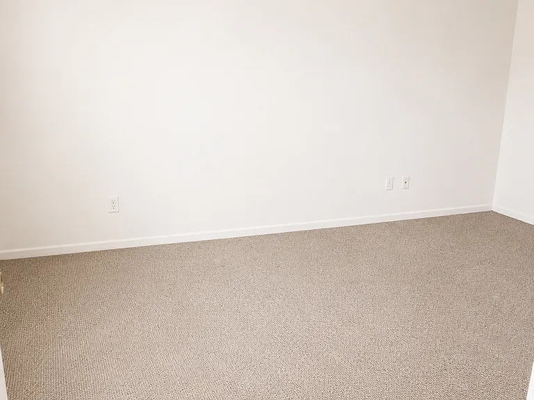 Rapids Studio Apartments — Photo 5