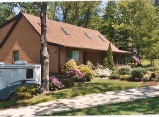 135 W Mowry Rd, Monaca, PA 15061