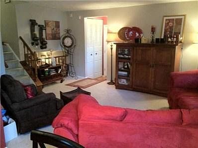5th image of 1510 Butternut Ln