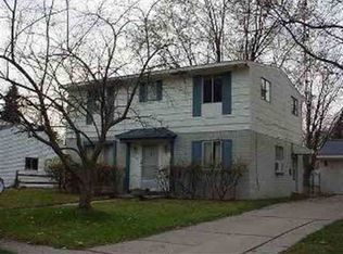 7181 Ridgedale Ln, Lambertville, MI 48144