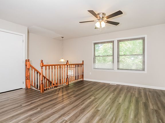 2nd image of 9913 Norcrest Dr