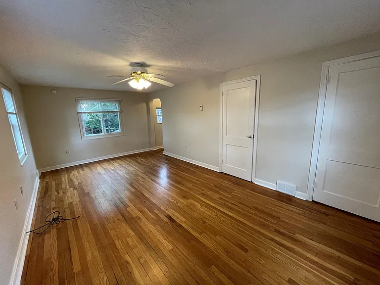 6810 Meade St #2 — Photo 9