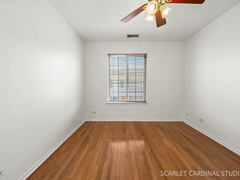 2125 W Concord Ln #2125 — Photo 17