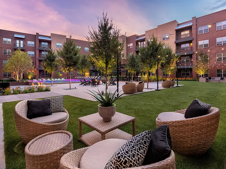 AMLI Grapevine — Photo 11