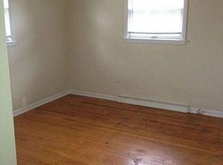 2408 Walnut St, Waukegan, IL 60087