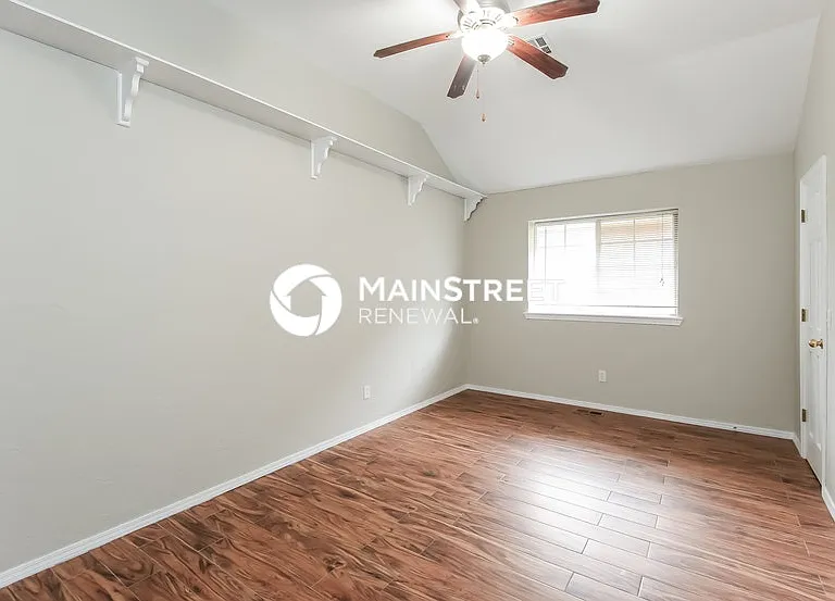 19808 Harness Ct — Photo 13