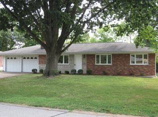 118 Smith Dr, Ballwin, MO