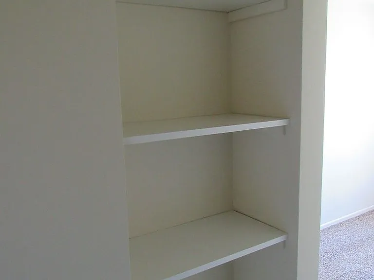 South Pine Apartments — Photo 6