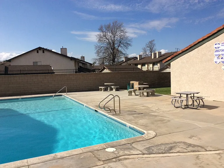 2255 Cahuilla St #78 — Photo 9
